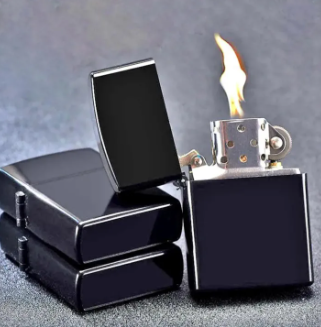 Black Steel Zippo Lighter – Matte Finish, Windproof